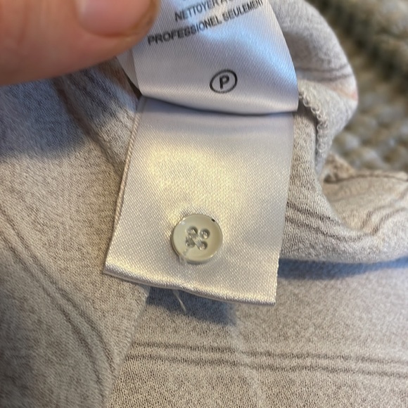 Gentle Fawn Geometric Top - Picture 6 of 6